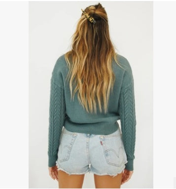 Pull Col Rond Tricoté : Douceur et Élégance d’Automne