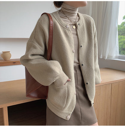 Cardigan Élégant pour Femme : Confort et Style au Quotidien