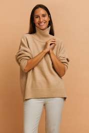 Lena | Short-sleeved sweater with a wide turtleneck 2