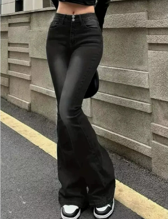 Stylish high-waist flared jeans for women | Modern 3